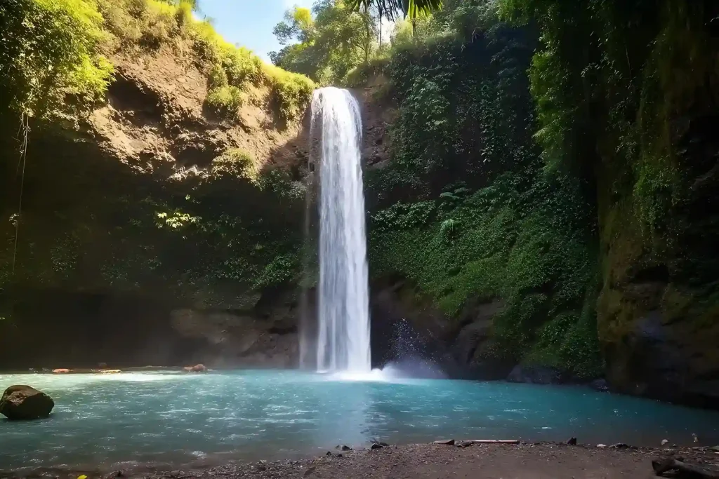 Tibumana waterfall